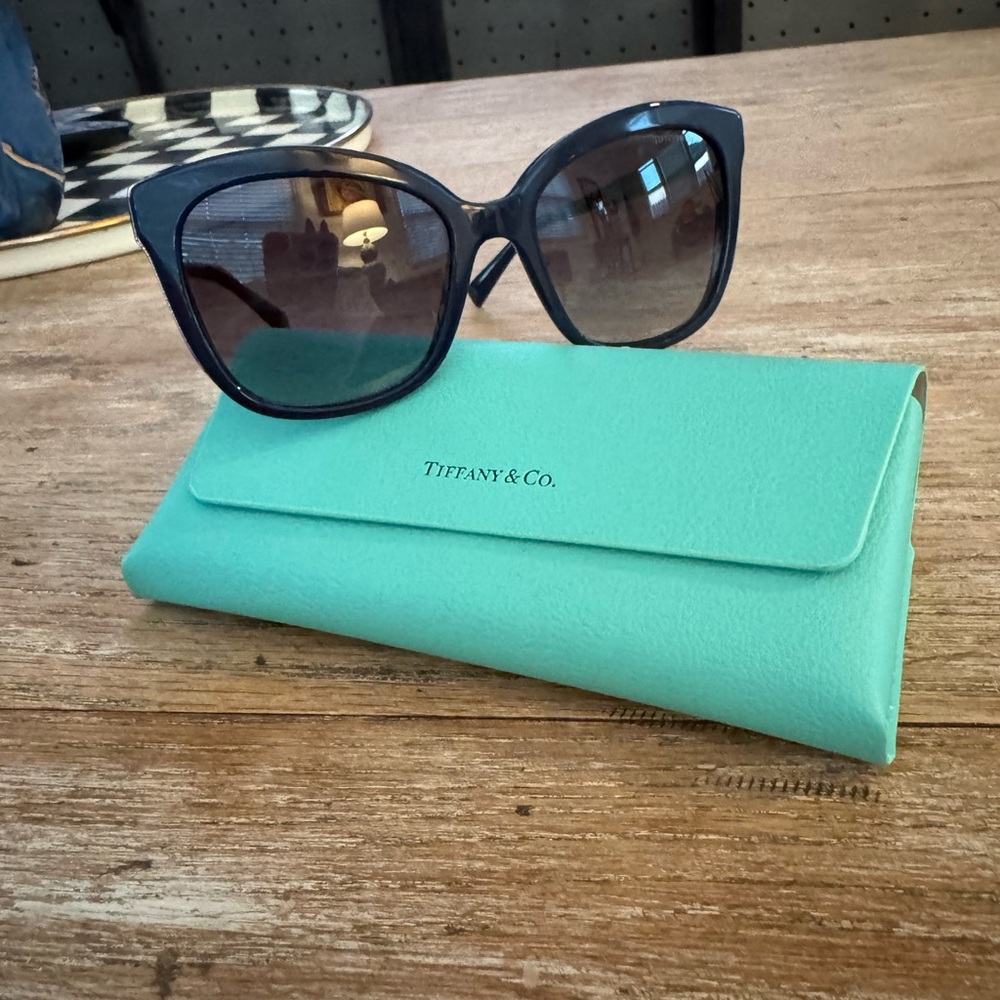 Tiffany & Co. Women's Black Sunglasses with Signature Blue Case. Model 4150  NEW